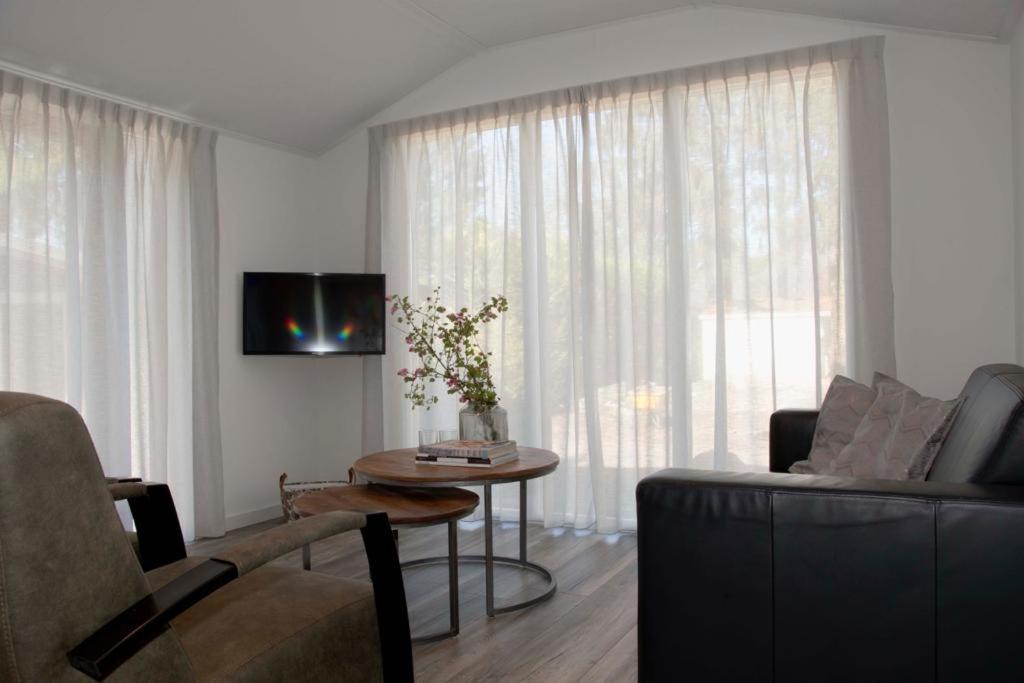 Huisjes Putten Reewold Chalet In Rustige En Mooie Omgeving מראה חיצוני תמונה