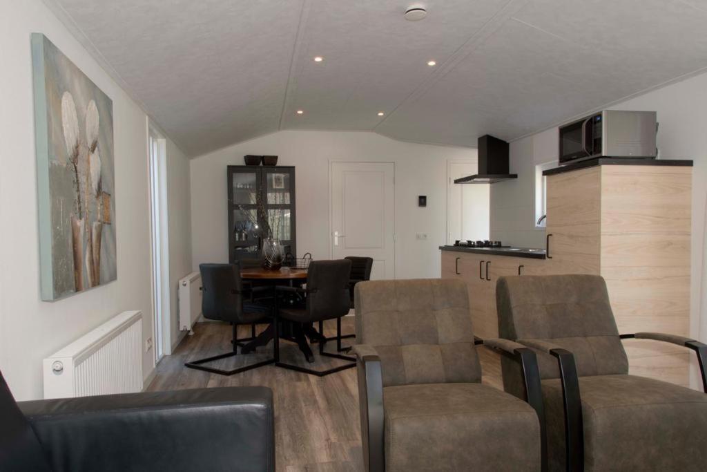 Huisjes Putten Reewold Chalet In Rustige En Mooie Omgeving מראה חיצוני תמונה